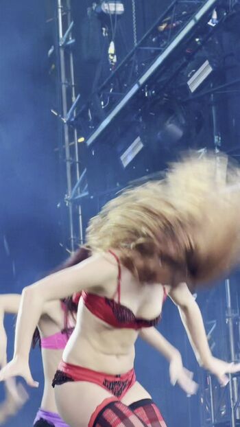 🔥 Addison rae  page leaked private photo uncensored full