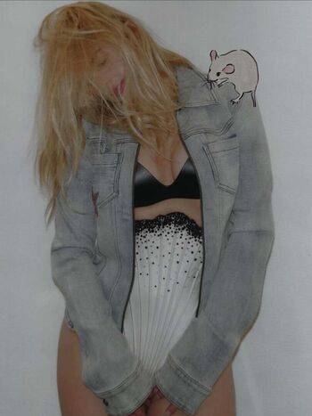 🔥 Addison rae  page leaked private photo uncensored full