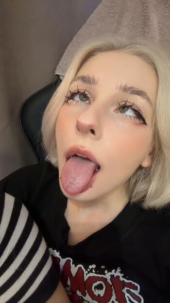 🔥 Ahegao  page leaked private photo uncensored full
