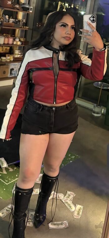 🔥 Ajanae reigns supreme leaked private photo uncensored full