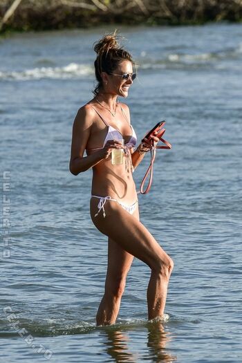 🔥 Alessandra ambrosio  page leaked private photo uncensored full