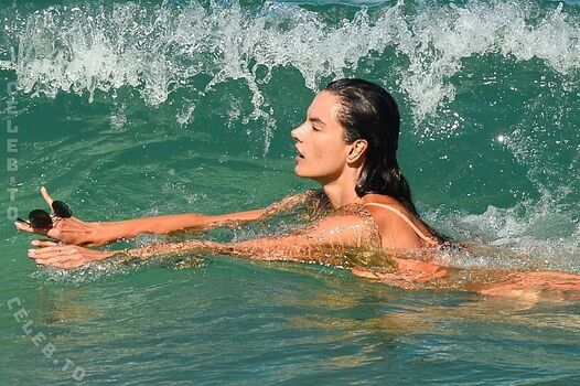 🔥 Alessandra ambrosio  page leaked private photo uncensored full