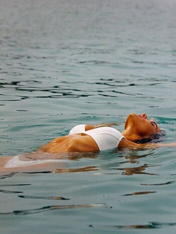 🔥 Alessandra ambrosio  page leaked private photo uncensored full