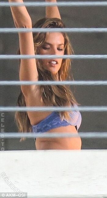 🔥 Alessandra ambrosio  page leaked private photo uncensored full