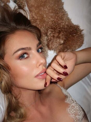 🔥 Alexa breit  page leaked private photo uncensored full