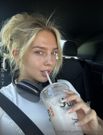 🔥 Alexa breit leaked private photo uncensored full