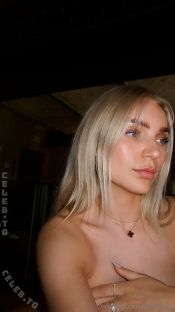 🔥 Alexisshv leaked private photo uncensored full