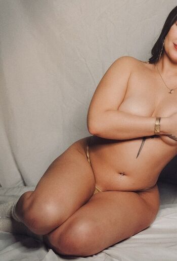 🔥 Alientrapqueen leaked private photo uncensored full