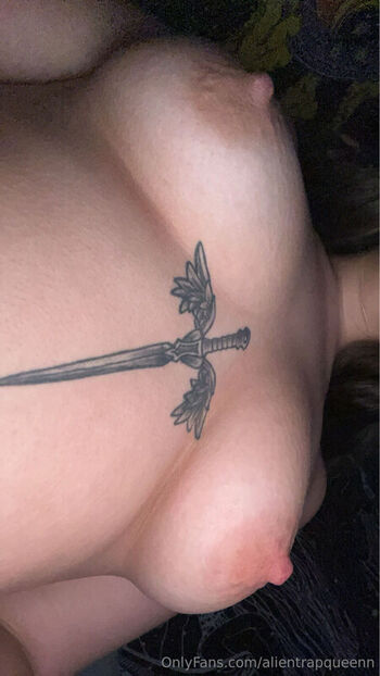 🔥 Alientrapqueen leaked private photo uncensored full