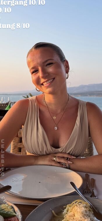 🔥 Alina wachinger  page leaked private photo uncensored full