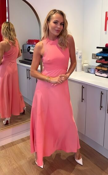 🔥 Amanda holden  page leaked private photo uncensored full