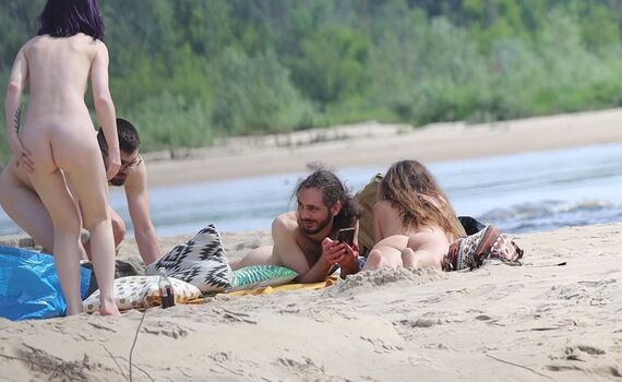 🔥 Amateur voyeur leaked private photo uncensored full