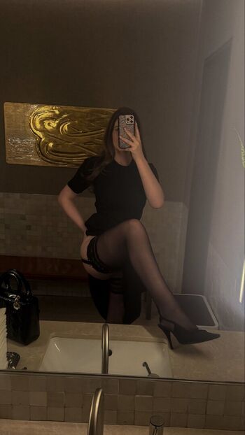 🔥 Anastasia elle leaked private photo uncensored full