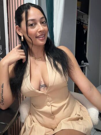🔥 Annaaeeelle leaked private photo uncensored full