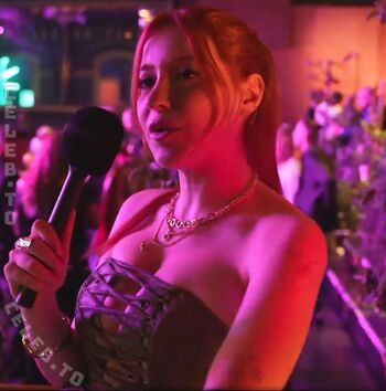 🔥 Annitheduck leaked private photo uncensored full