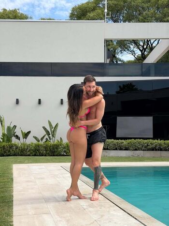 🔥 Antonela roccuzzo wifelionel messi leaked private photo uncensored full