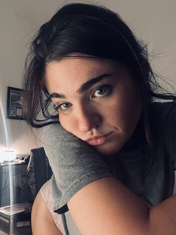 🔥 Apinky leaked private photo uncensored full