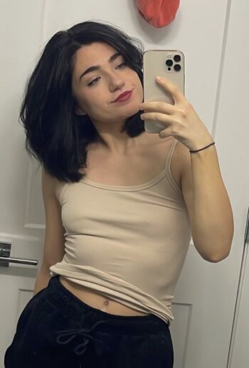 🔥 Apinky leaked private photo uncensored full