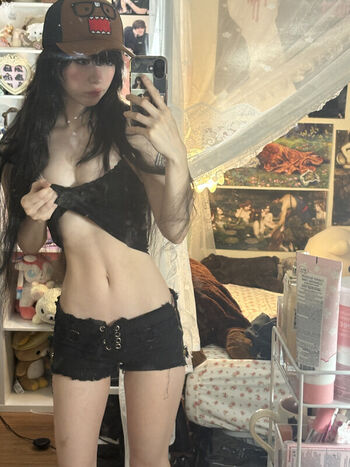 🔥 Ashisbees page leaked private photo uncensored full