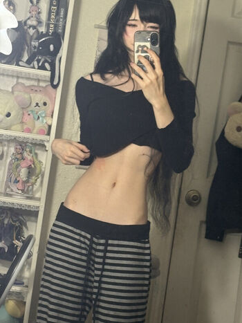 🔥 Ashisbees page leaked private photo uncensored full