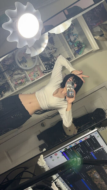🔥 Ashisbees page leaked private photo uncensored full