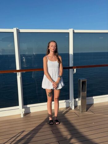 🔥 Avery shipp leaked private photo uncensored full