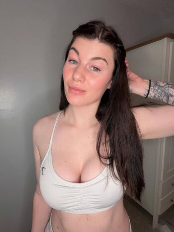 🔥 Bea priestley page leaked private photo uncensored full