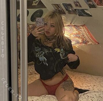 🔥 Beabadoobee leaked private photo uncensored full