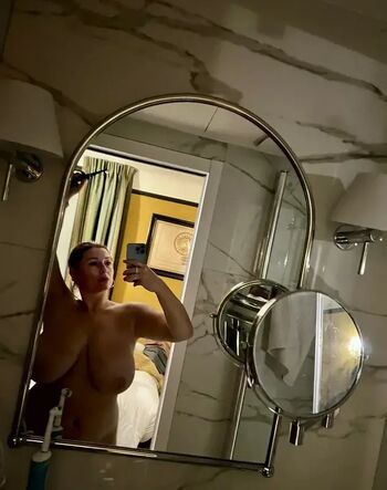 🔥 Bel larcombe slice of salami  page leaked private photo uncensored full