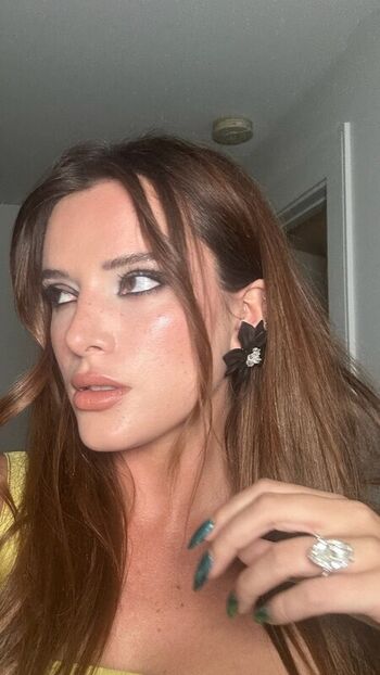 🔥 Bella thorne  page leaked private photo uncensored full