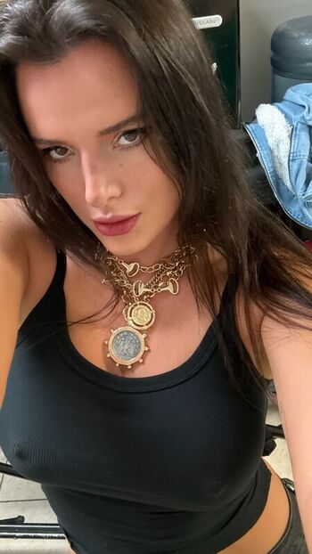🔥 Bella thorne  page leaked private photo uncensored full