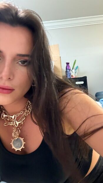 🔥 Bella thorne  page leaked private photo uncensored full