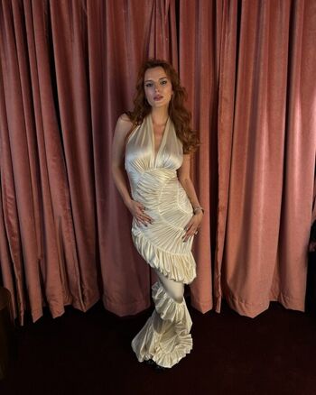 🔥 Bella thorne  page leaked private photo uncensored full