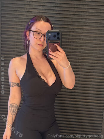 🔥 Bigtittygothegg leaked private photo uncensored full