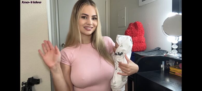 🔥 Bobbie moore  page leaked private photo uncensored full