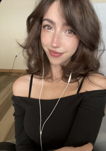 🔥 Breebunn leaked private photo uncensored full