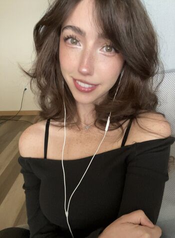 🔥 Breebunn leaked private photo uncensored full