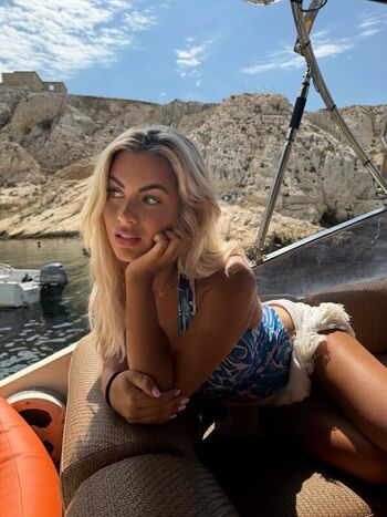 🔥 Carla moreau page leaked private photo uncensored full