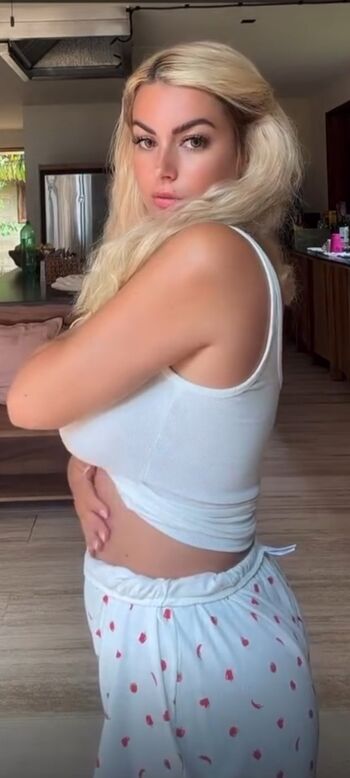 🔥 Carla moreau leaked private photo uncensored full