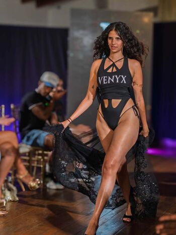 🔥 Carla rodon leaked private photo uncensored full