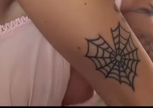 🔥 Carlyhymz leaked private photo uncensored full