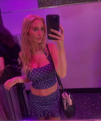 🔥 Carolinemarie leaked private photo uncensored full
