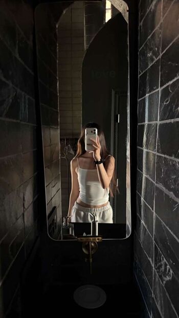 🔥 Caryn marjorie  page leaked private photo uncensored full