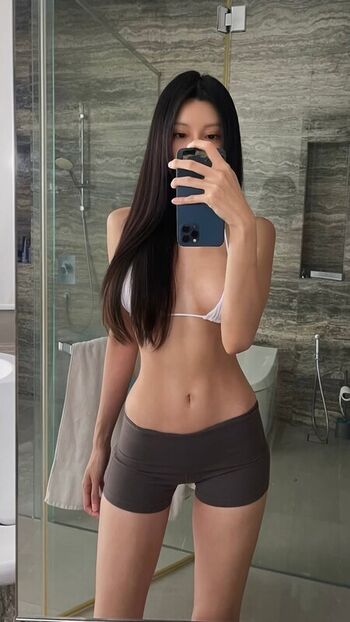 🔥 Cathrynli leaked private photo uncensored full