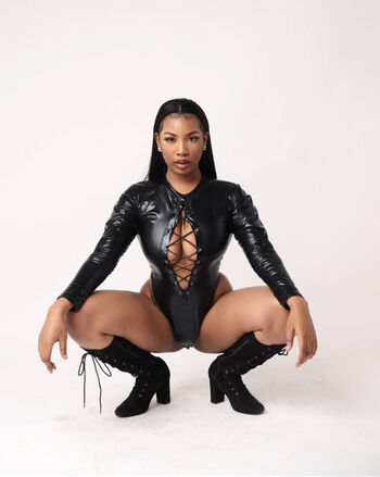 🔥 Ceechynaa leaked private photo uncensored full
