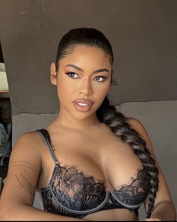 🔥 Chandleralexiss leaked private photo uncensored full