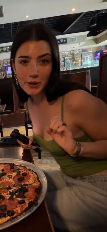 🔥 Charli d amelio  page leaked private photo uncensored full