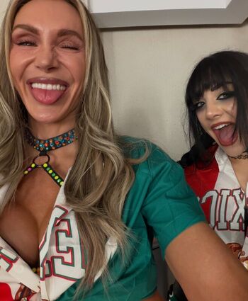🔥 Charlotte flair leaked private photo uncensored full