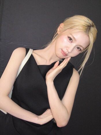 🔥 Cho mi yeon page leaked private photo uncensored full