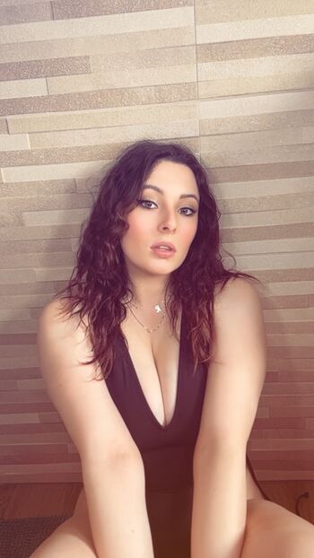 🔥 Christina green page leaked private photo uncensored full